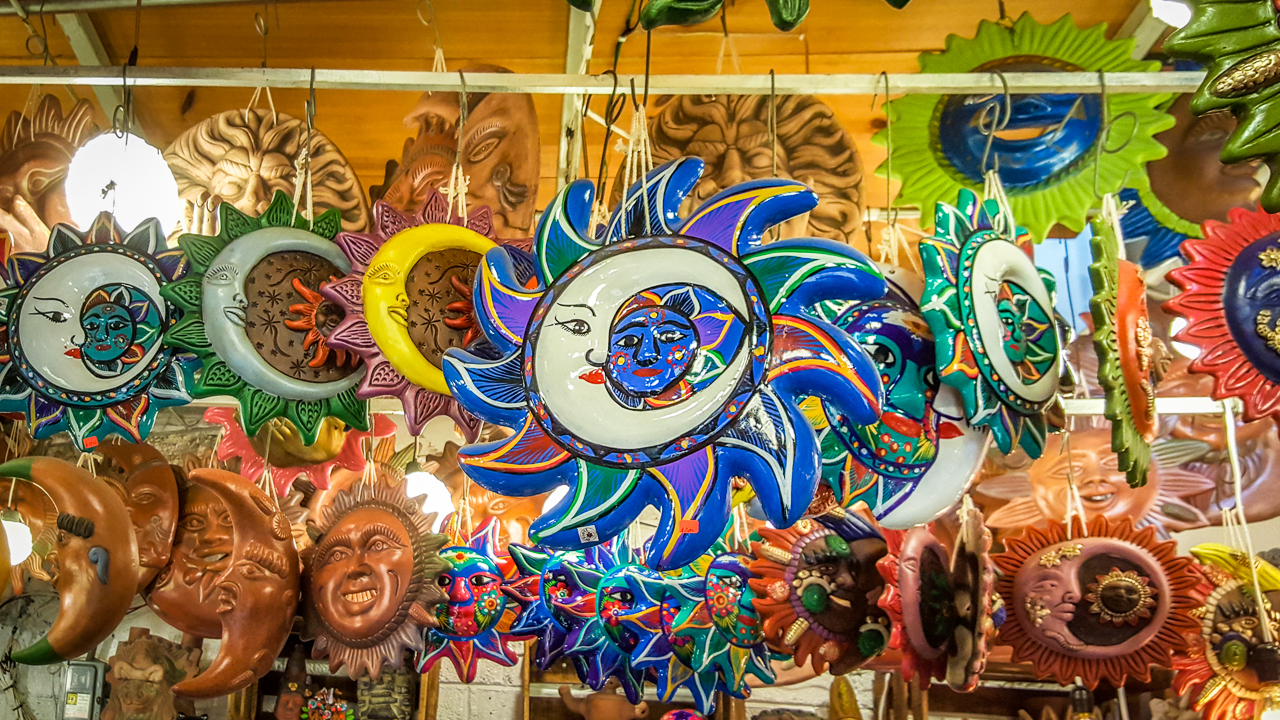 The Best Places to Buy Souvenirs in Mexico City-14 - INDININI Life